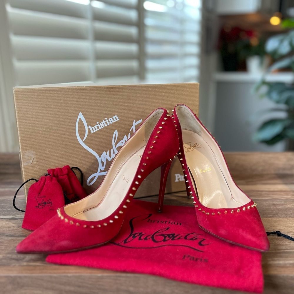 💯 AUTH Christian Louboutin Anjalina 100 pumps red in suede with gold spikes - Picture 2 of 15